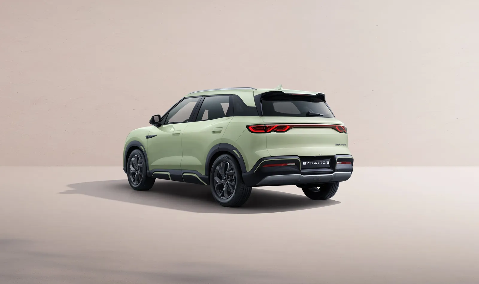 BYD Atto 2 DM-i: PHEV Specs, Price & Range Europe - Image 5