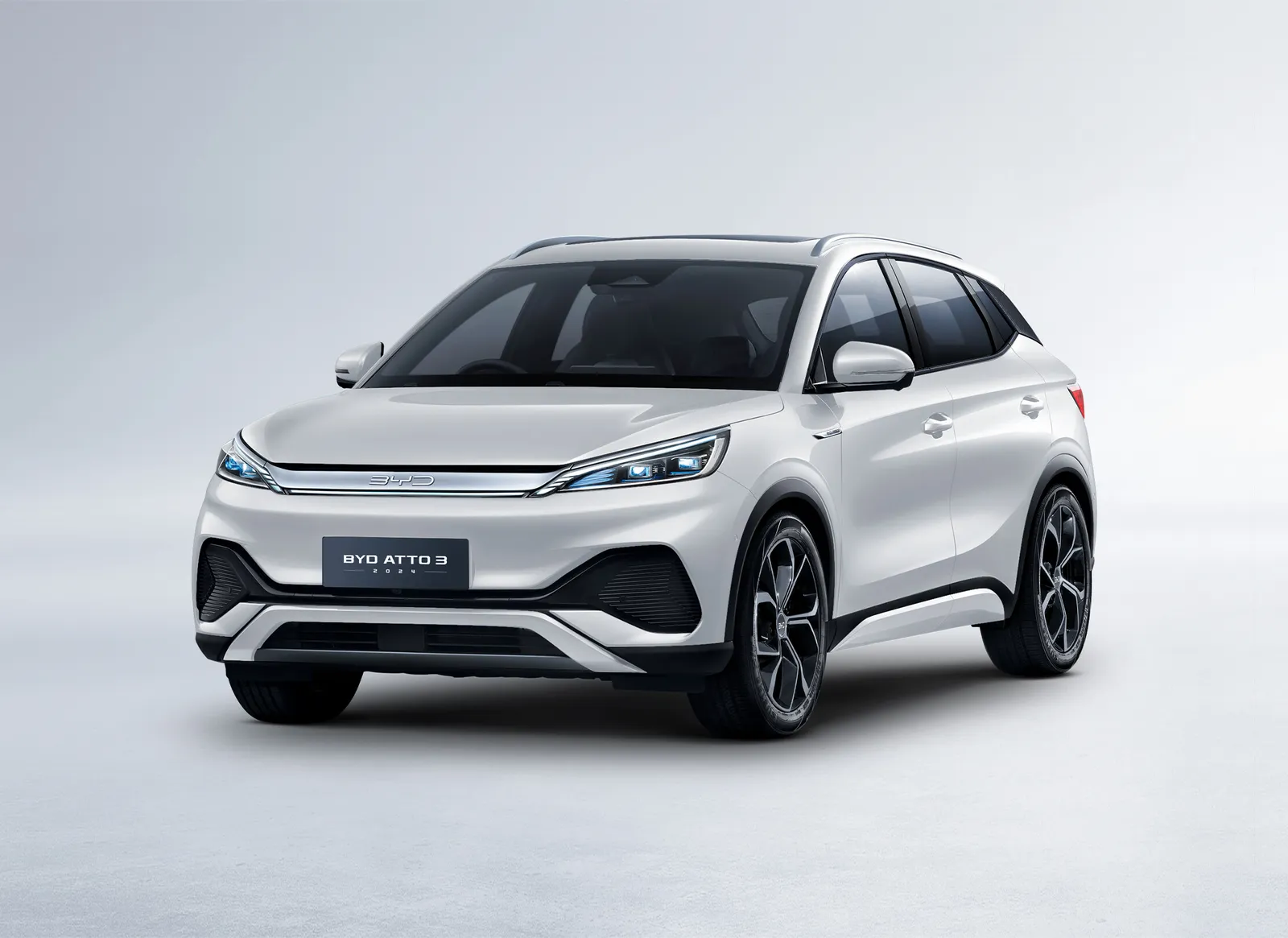 BYD Atto 3 Complete Guide: Review, Price, Specs Europe 2026 - Image 5