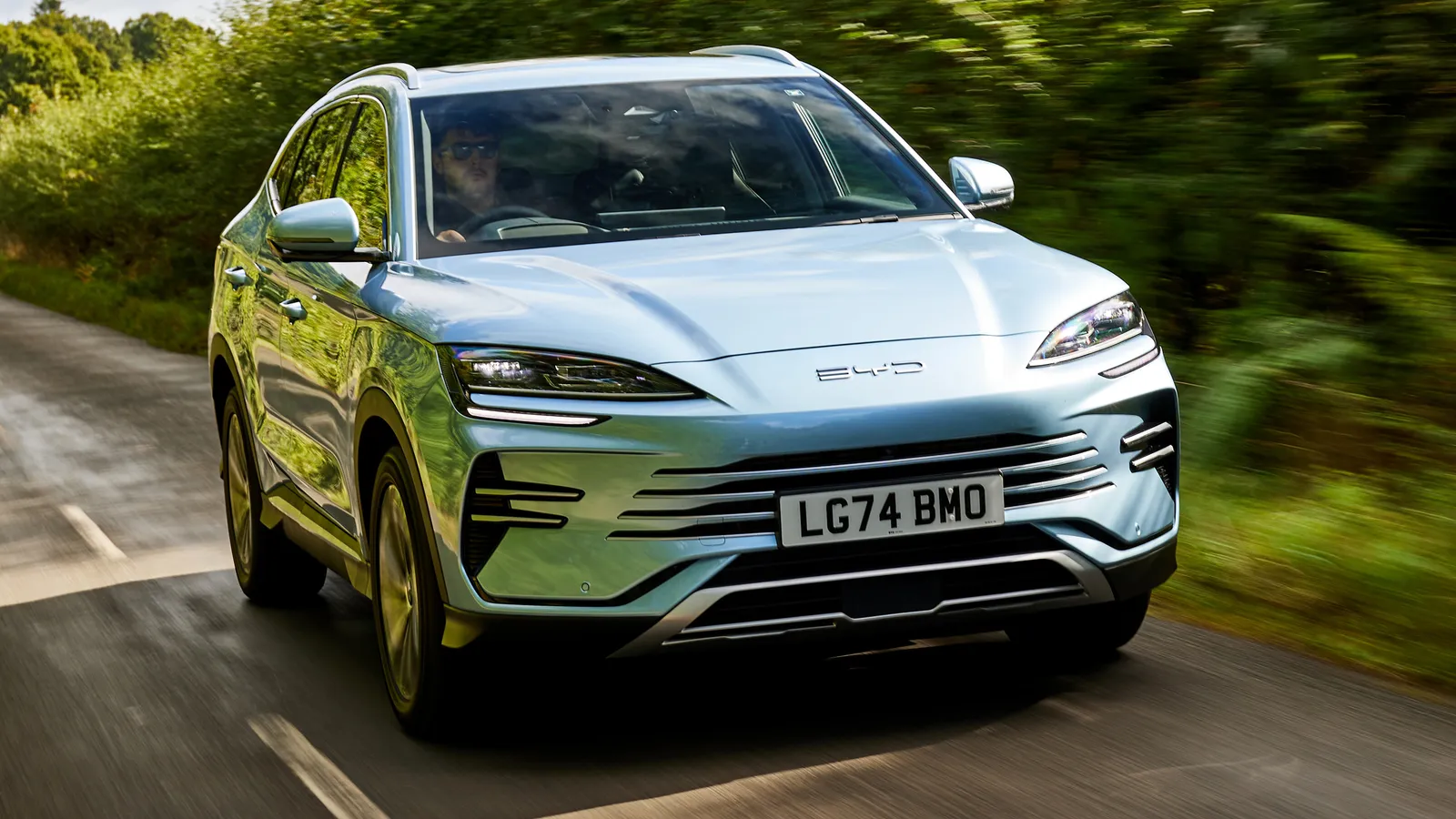 BYD Seal U Review: Electric SUV, Range & Price in Europe - Image 6