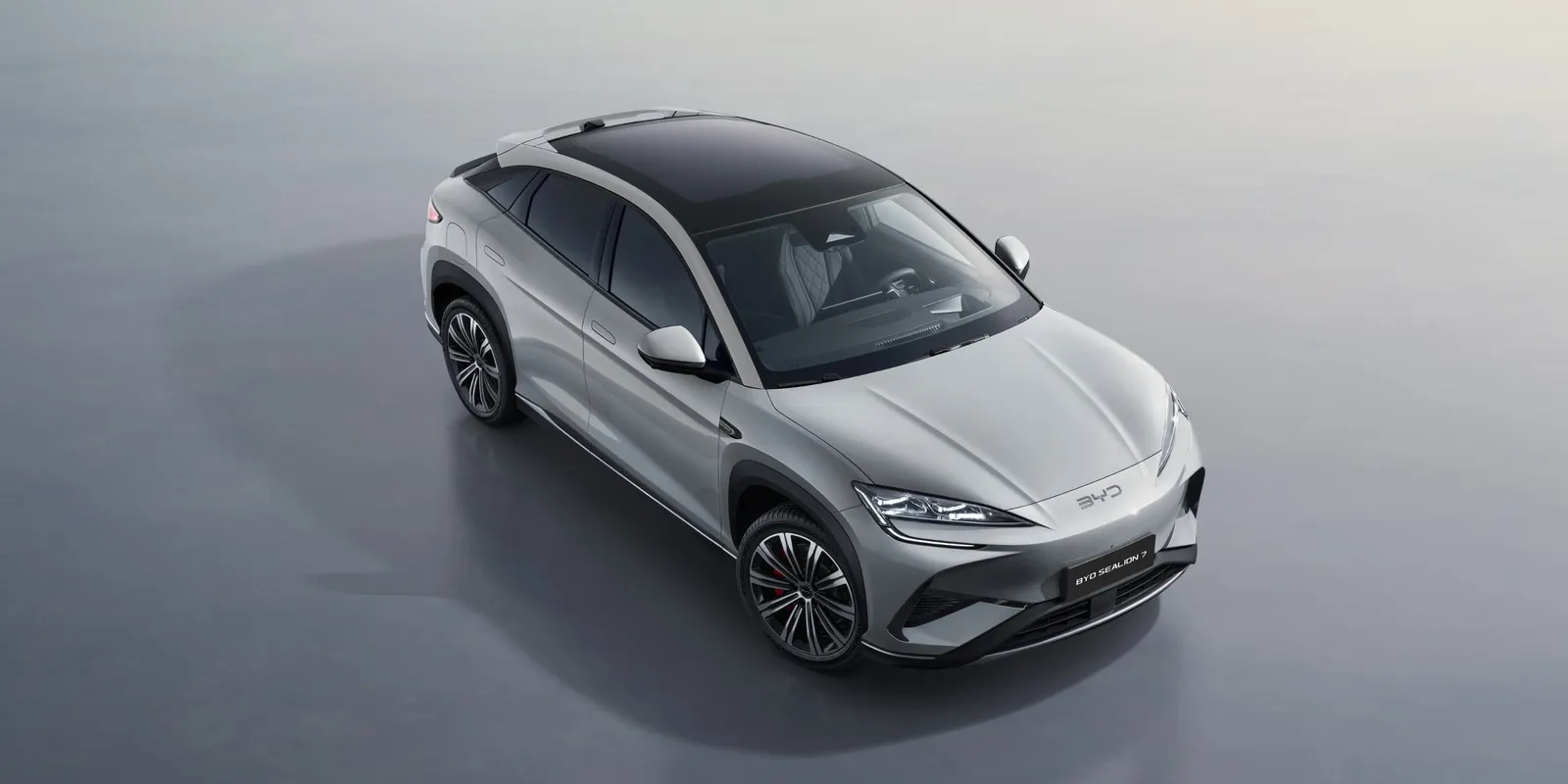 BYD Sealion 7 Review: Flagship SUV Price, Range, Euro NCAP - Image 3