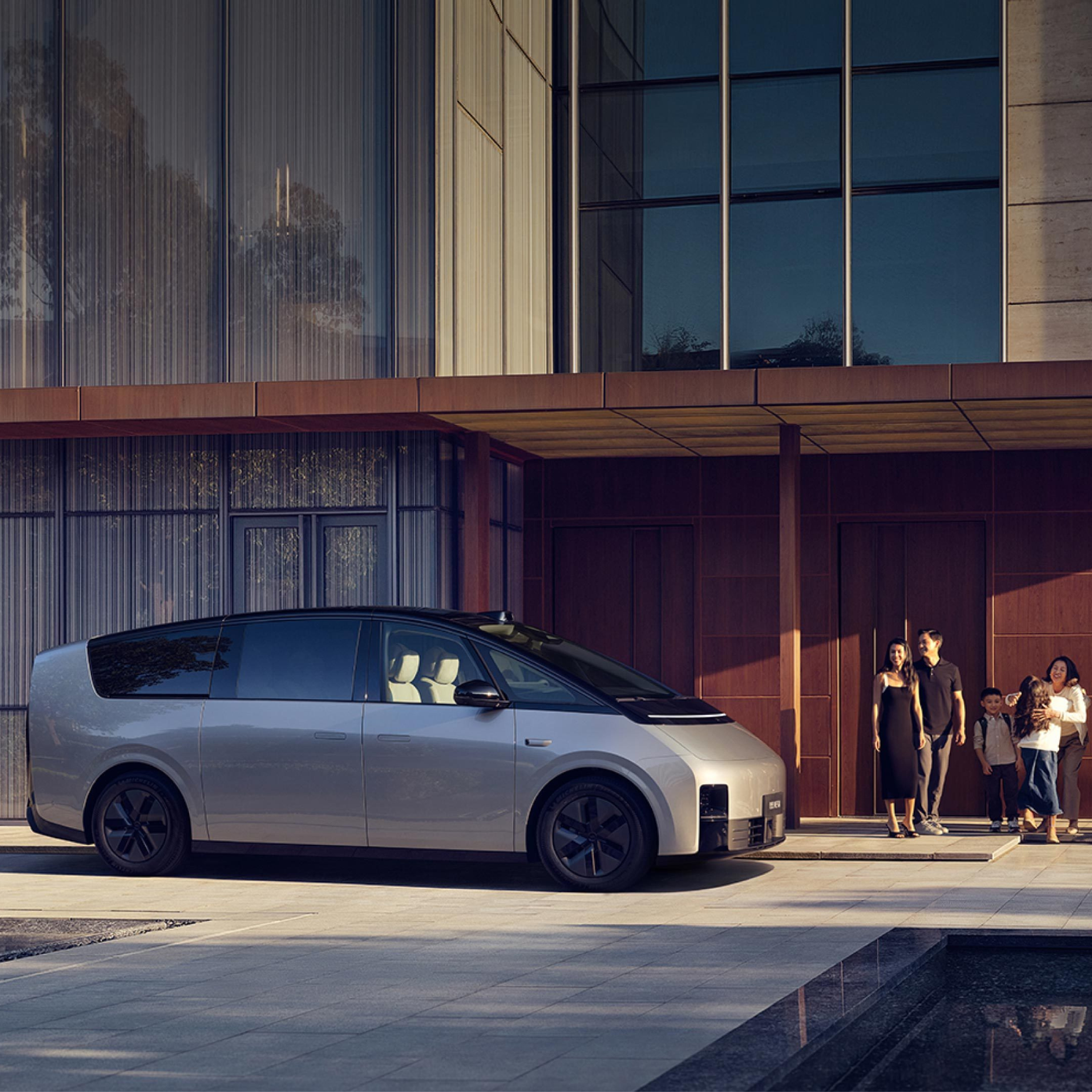 Li Auto MEGA: Pure Electric MPV Guide 2026 - Image 10