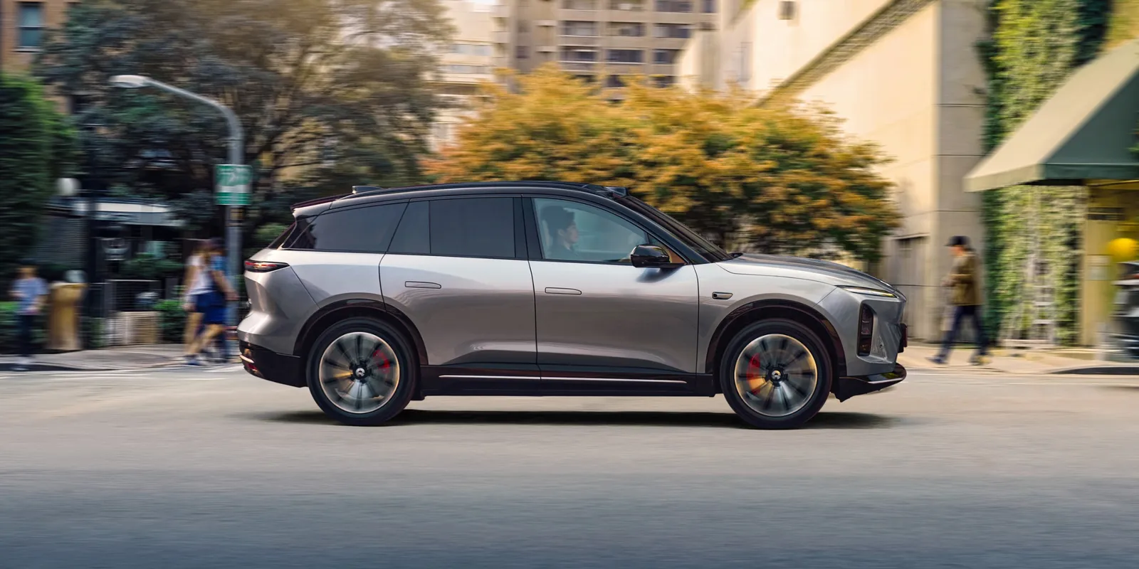 NIO ES6 Guide: Mid-Size SUV, Battery Swap & Price Europe - Image 7