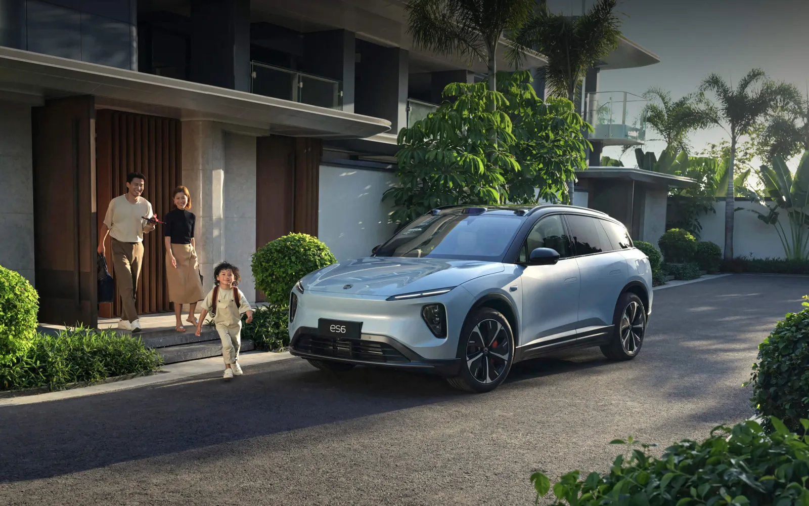 NIO ES6 Guide: Mid-Size SUV, Battery Swap & Price Europe - Image 9