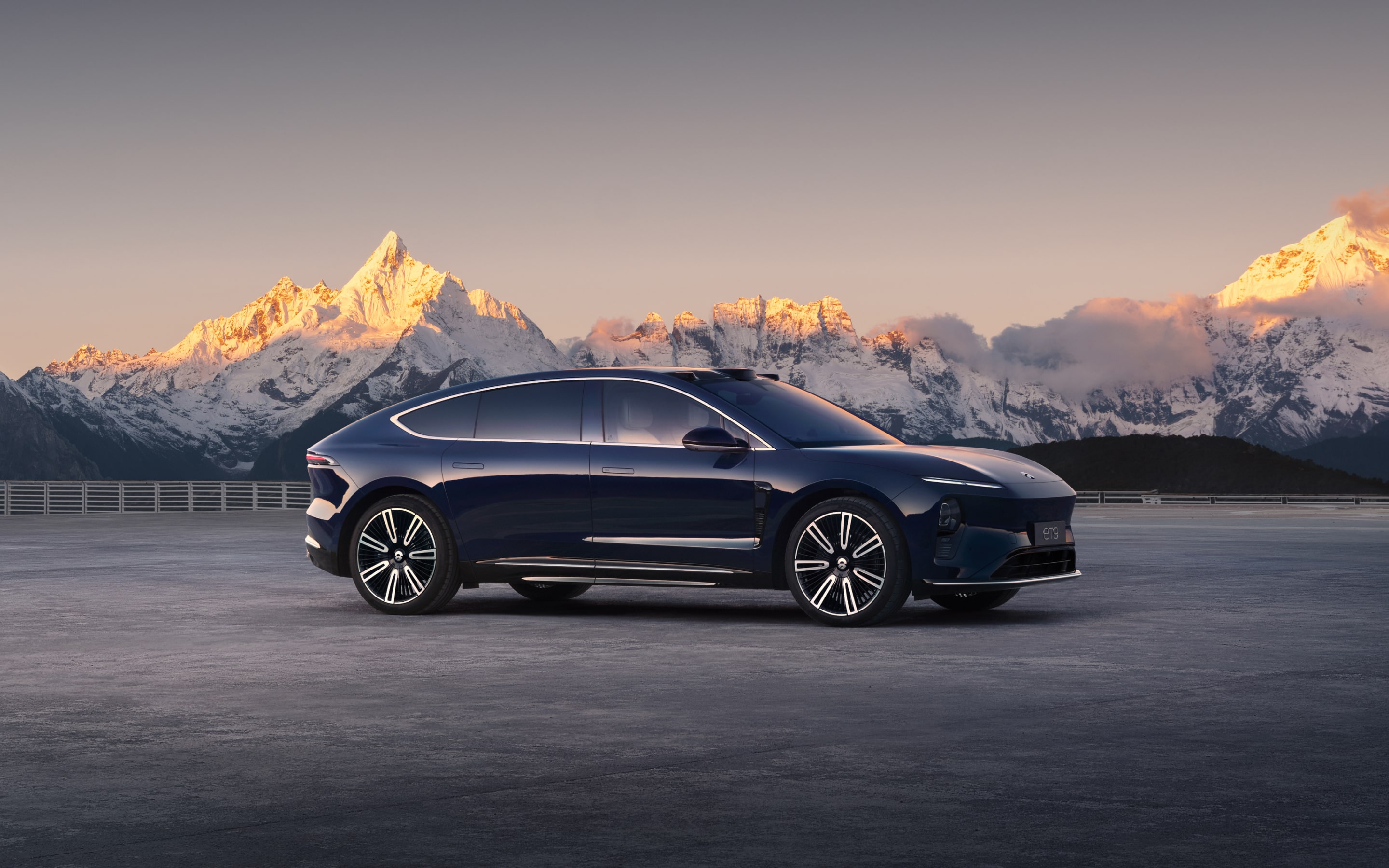 NIO ET9: Ultra-Luxury Electric Sedan Guide 2026 - Image 3