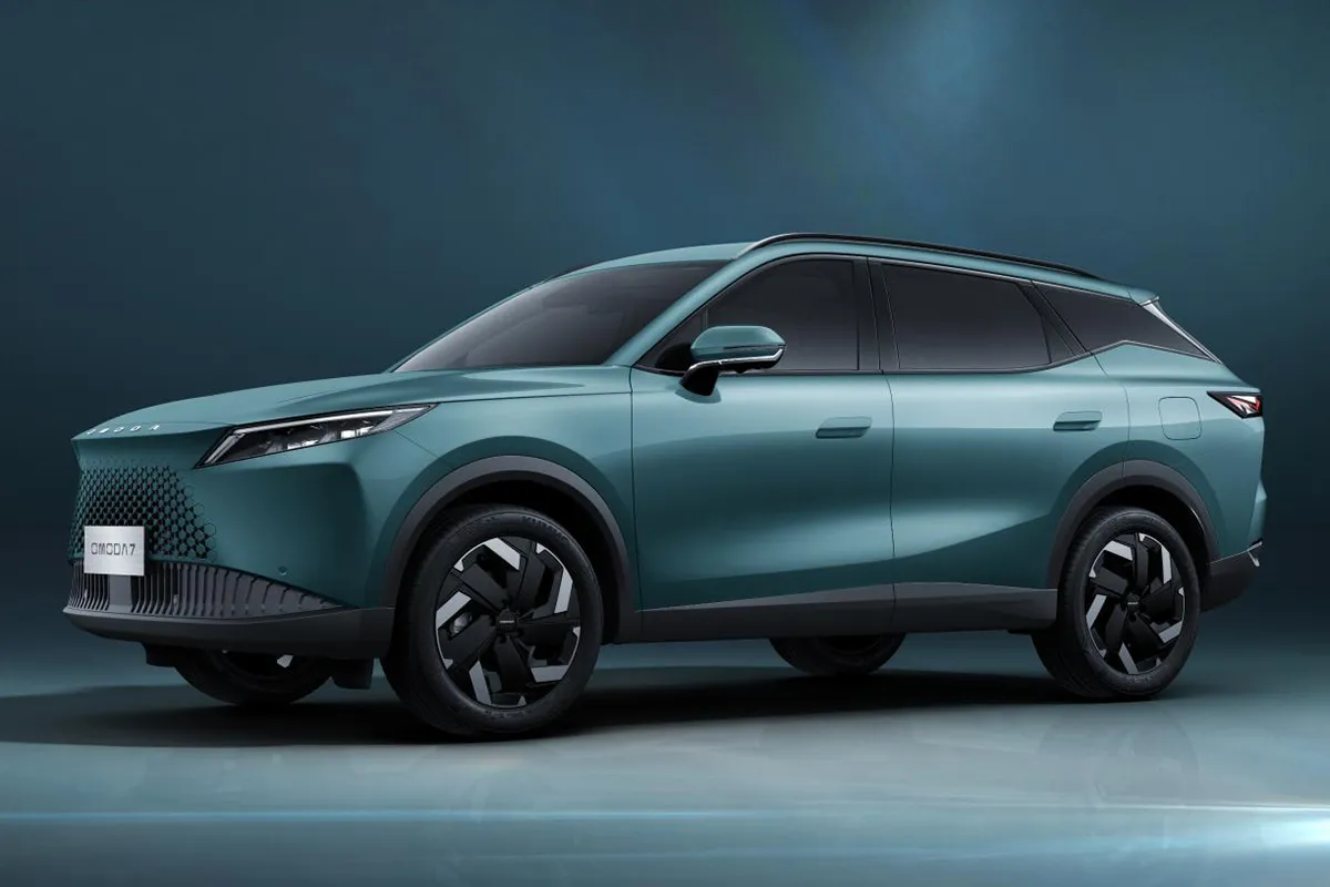 Omoda 7: Mid-Size SUV — PHEV Option, Specs and Price - Image 5