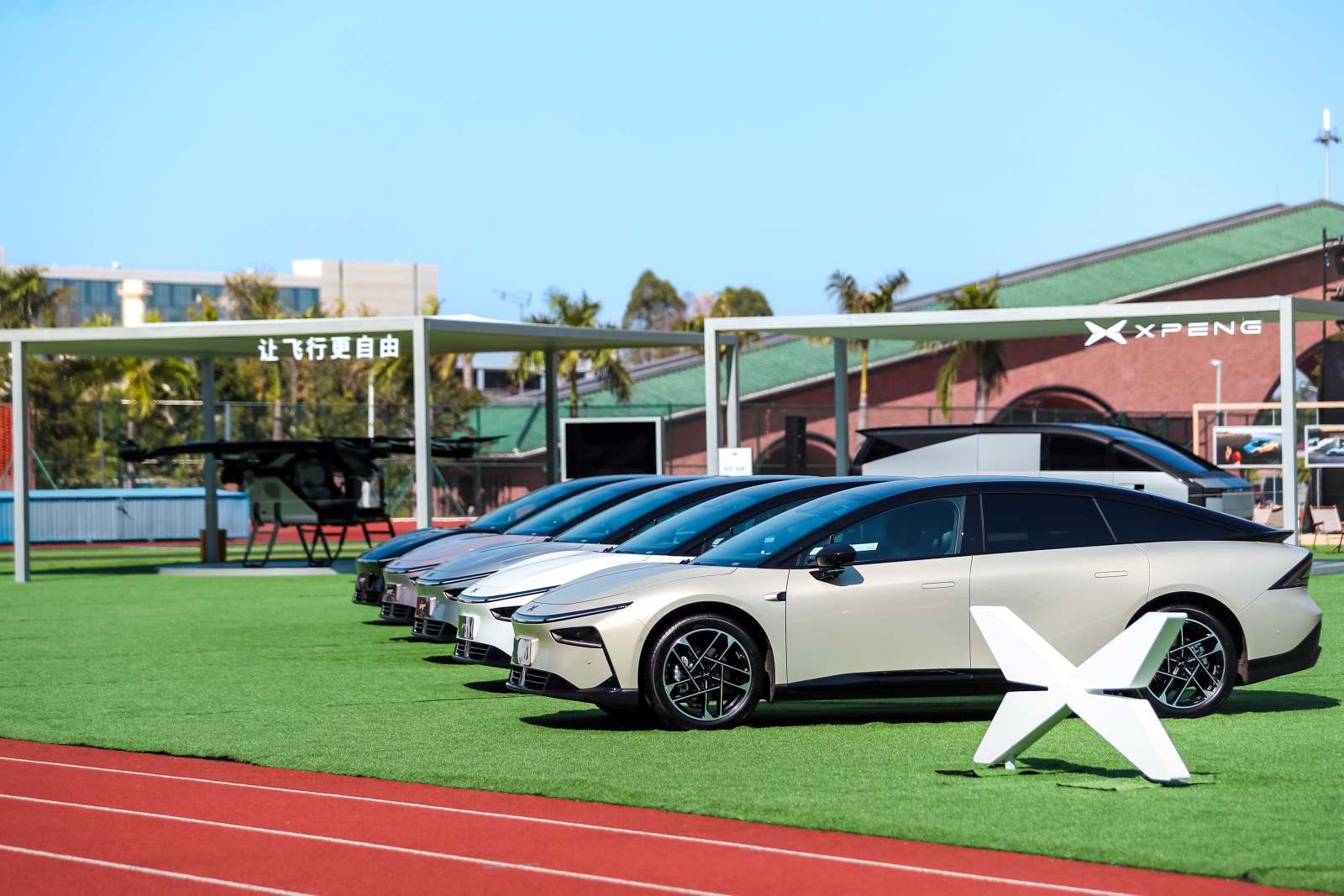 XPeng P7+ Complete Guide: Price, Specs, Review 2026 - Image 3