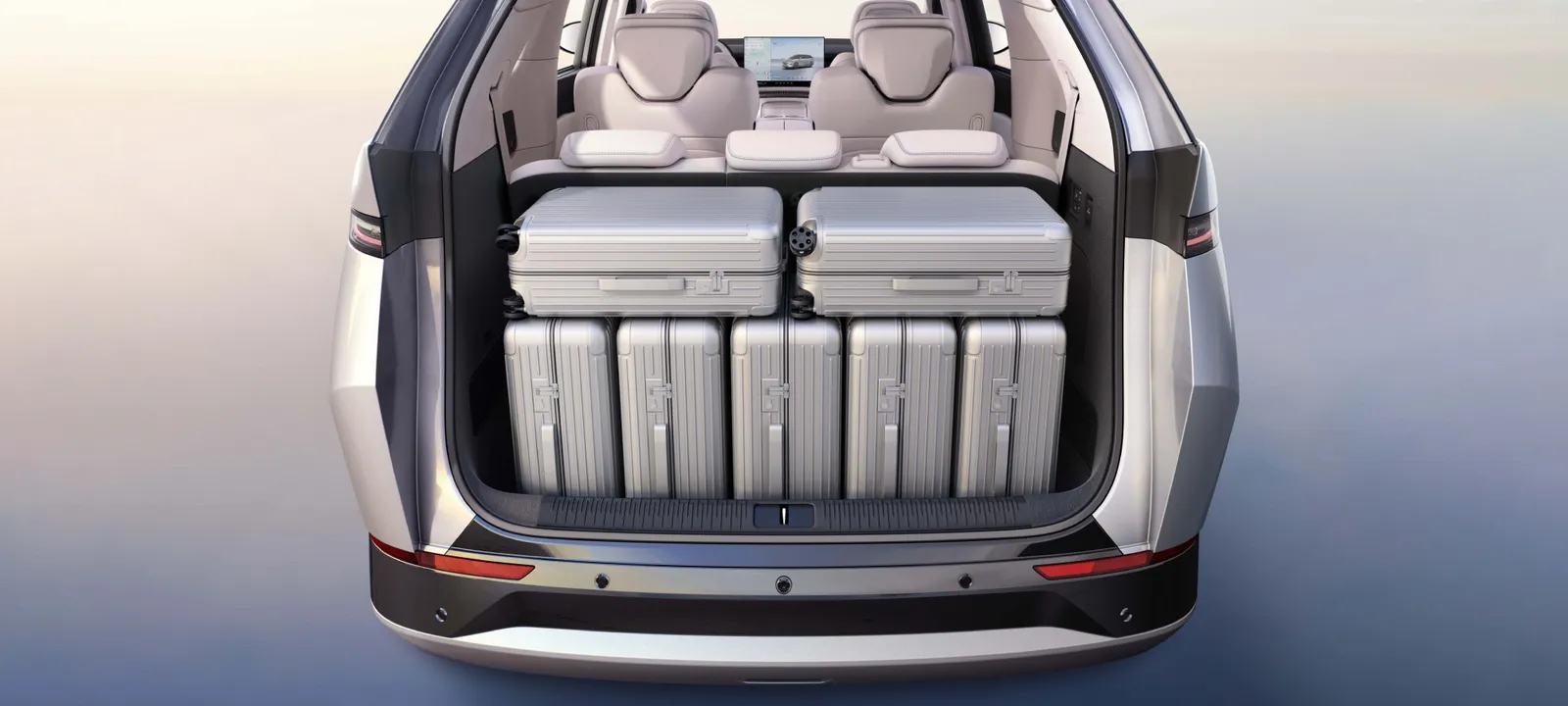 XPeng X9: Premium MPV with Rear Steering - Image 5