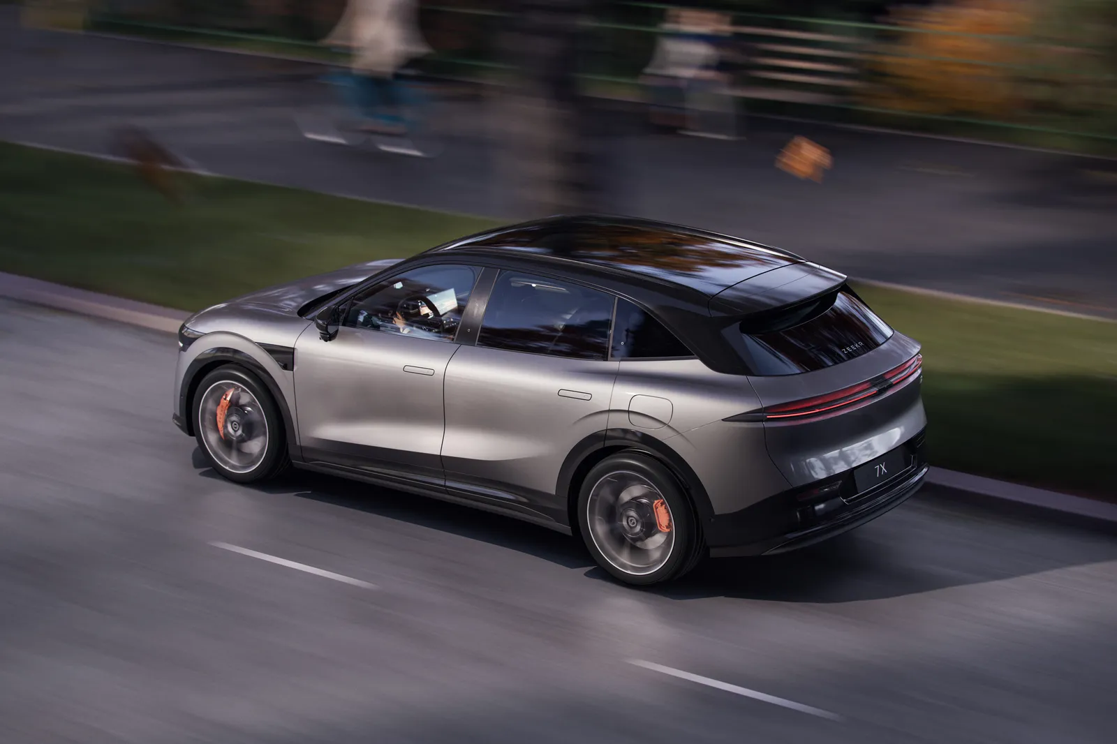 Zeekr 7X: 13-Min Charging, 615 km Range — Specs - Image 3